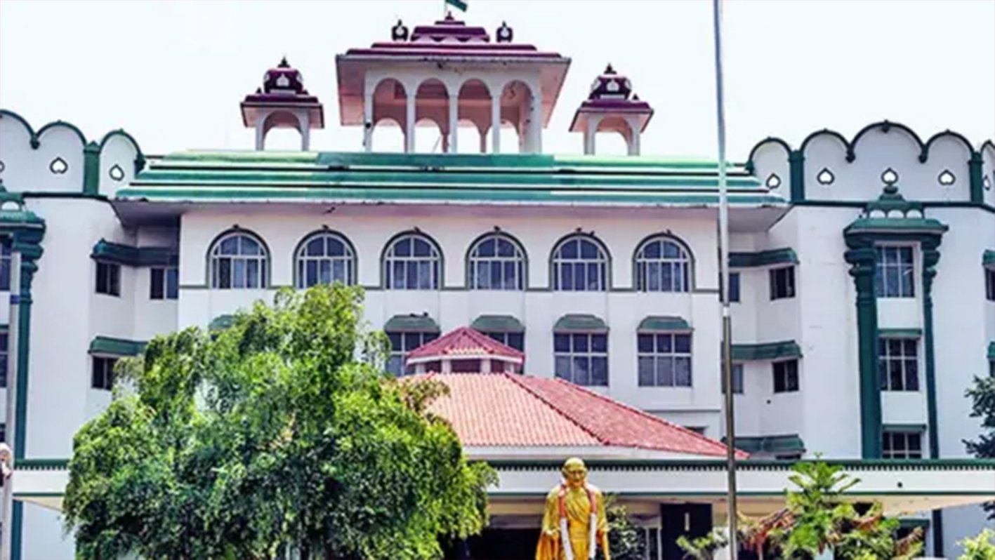 தமிழகம் முழுவதும் மாவட்ட வாரியாக கோயில் சொத்துகளின் பட்டியலை தாக்கல் செய்ய உயர் நீதிமன்ற கிளை உத்தரவு